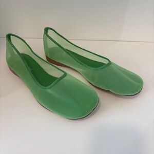 Jeffrey Campbell Muse Green mesh Flats size 8